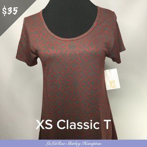 XS Lularoe Classic T
